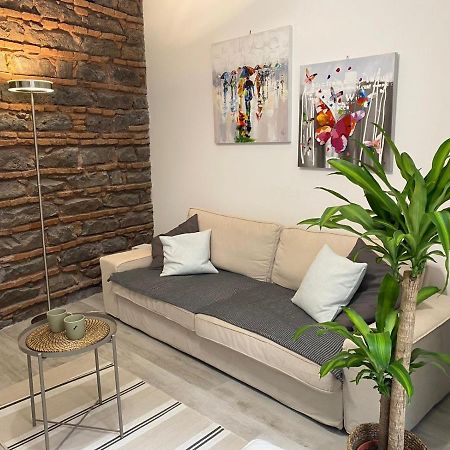 Apartment Alfonzetti-5 Min Walk To Central Train And Bus Station Катания Экстерьер фото